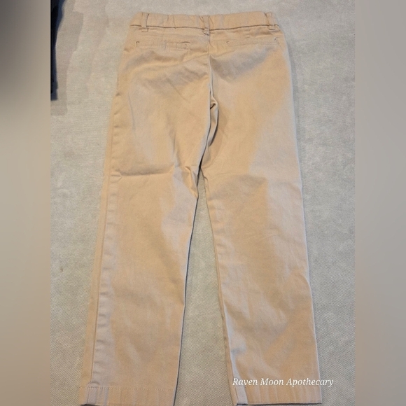 Kids School Uniforms By OSHKOSH - Picture 16 of 16